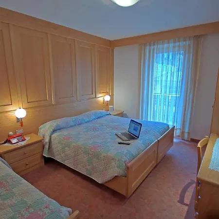 Hotel De Fronz Soraga Room photo